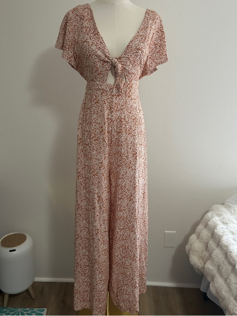 Lulu's Floral Tie-Front Jumpsuit